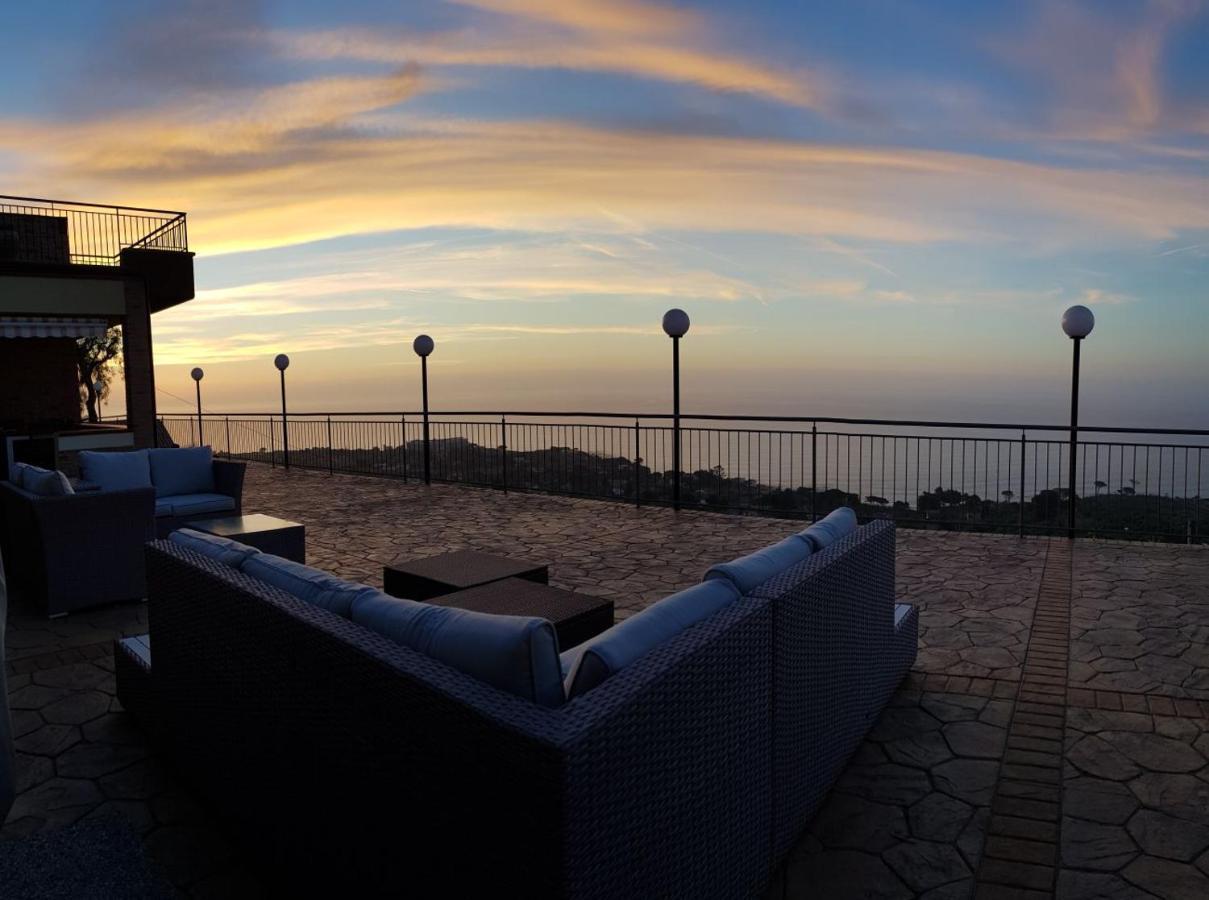 Villa Le Terrazze Чефалу Екстериор снимка